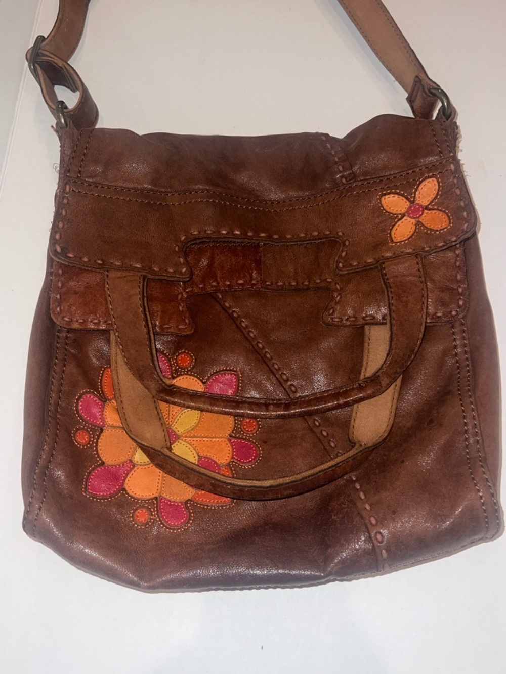 LUCKY BRAND Abbey Road Hippie Foldover Bag - Picture 11 of 12
